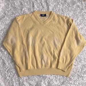 Great condition Valentino Marino women’s yellow argyle sweater size XL